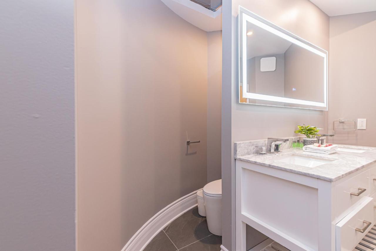 Family Friendly 3-Bedroom Beauty In Le Plateau By Denstays Montréal Esterno foto