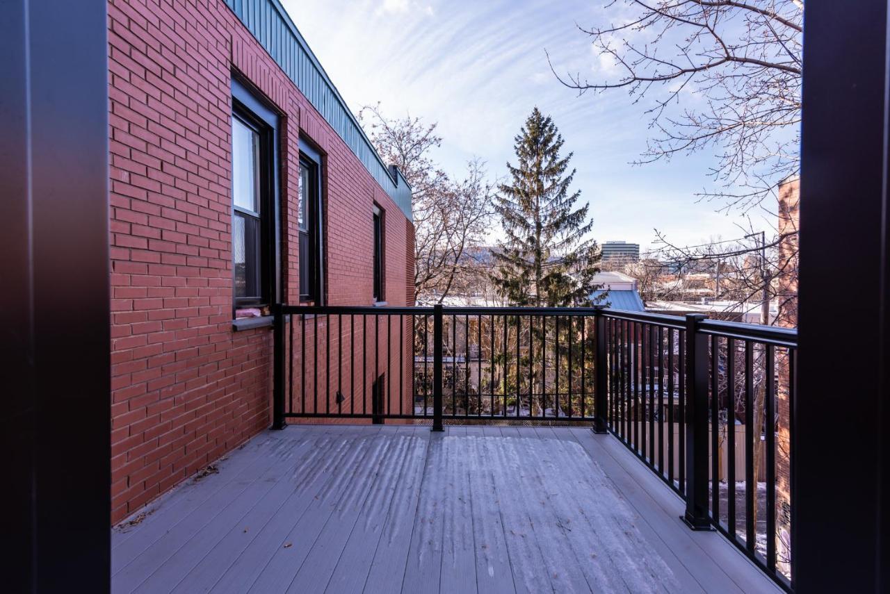 Family Friendly 3-Bedroom Beauty In Le Plateau By Denstays Montréal Esterno foto